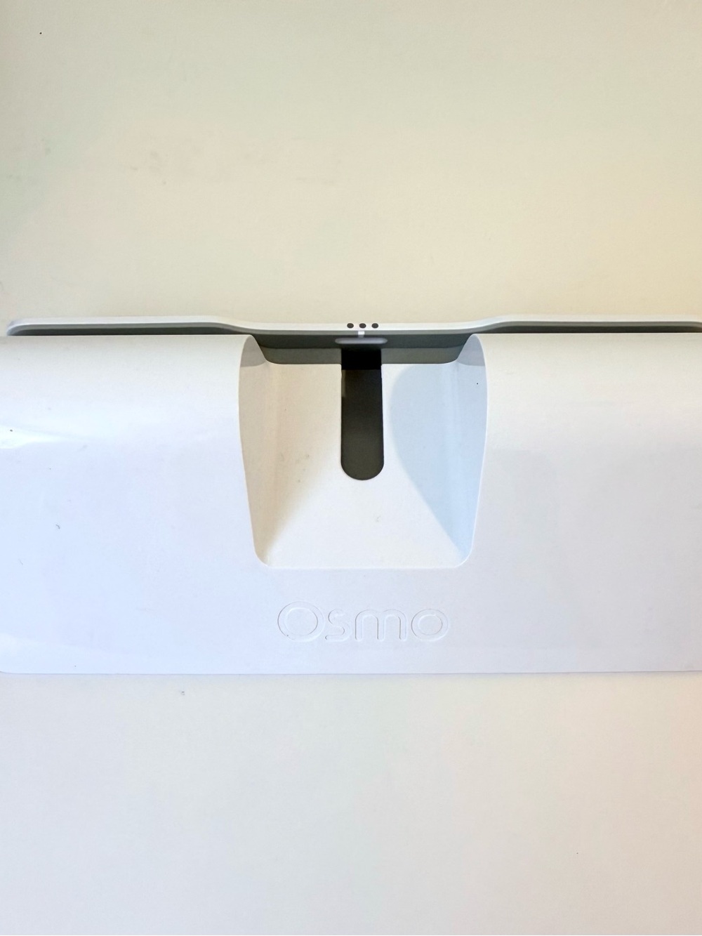 Osmo Tablet Stand in White